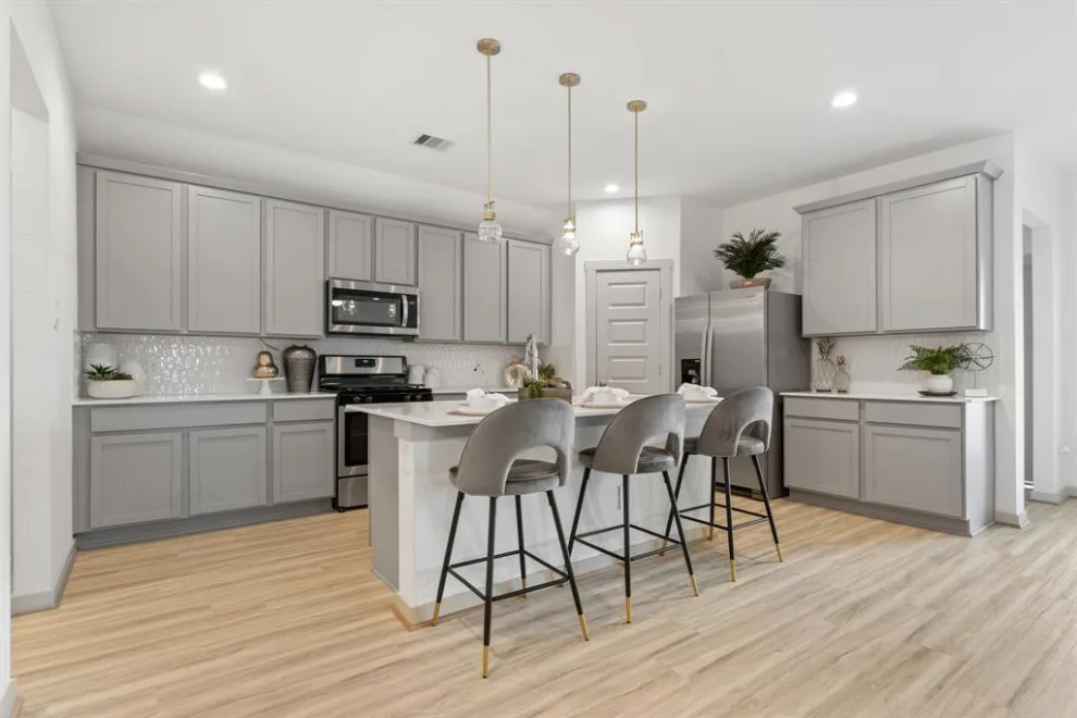 Houston Kitchen Renovation by Smart Remodeling LLC - Photo 5