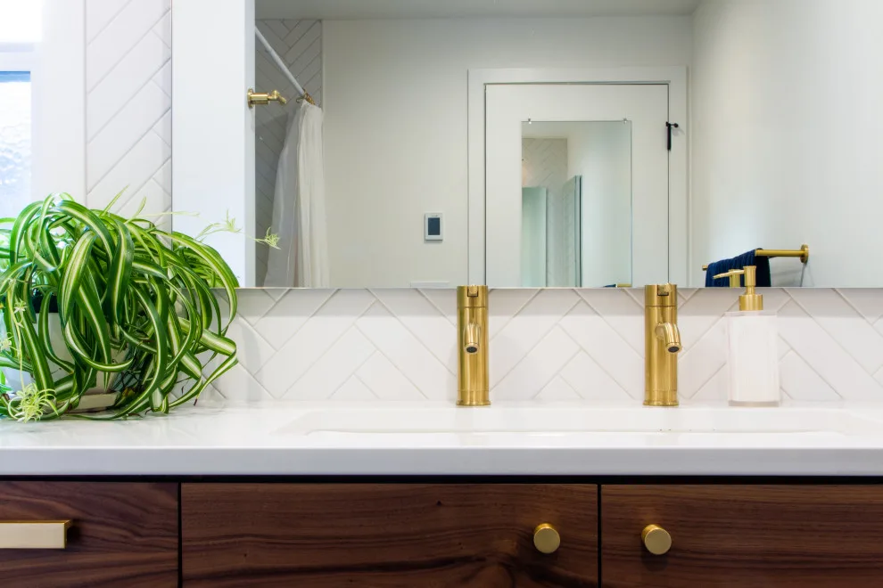 Straight Line Design And Remodeling - Photo 2