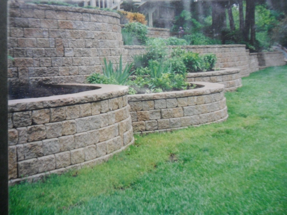landscape projects by Apex Landscape And Brick Services LLC - Photo 4