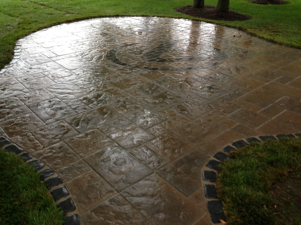 Lexus Ann Arbor Courtesy Patio by Apex Landscape And Brick Services LLC - Photo 7