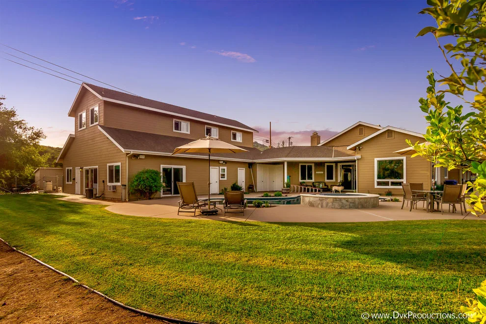 Complete Home Renovation by Freeman Builders Inc. - Photo 19