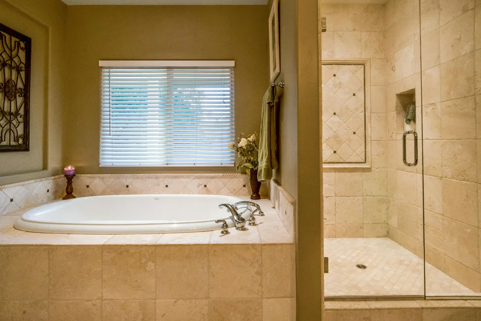Complete Home Renovation by Freeman Builders Inc. - Photo 17