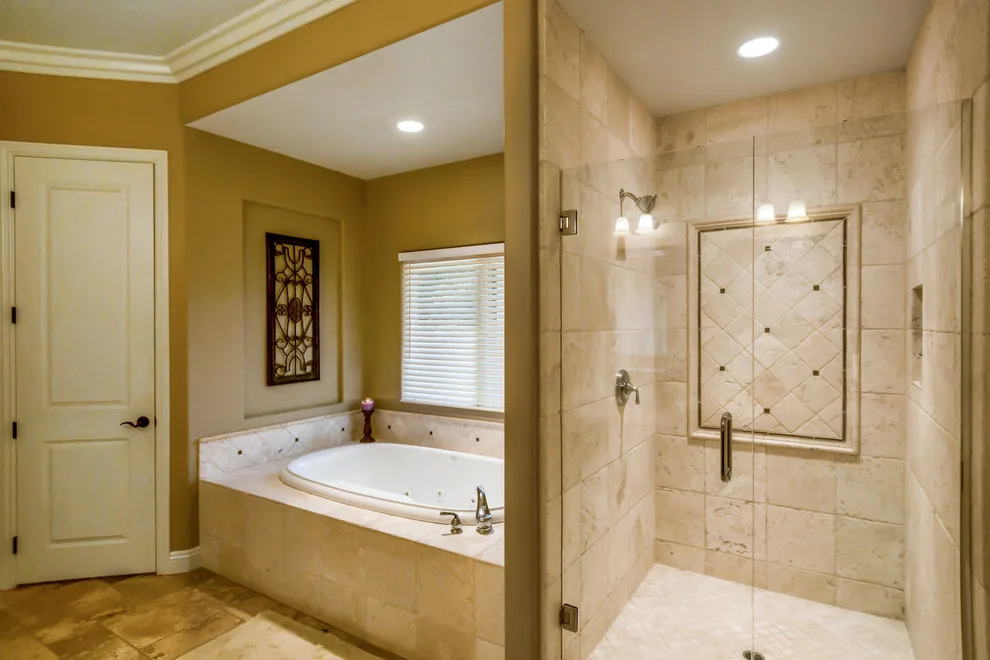 Complete Home Renovation by Freeman Builders Inc. - Photo 23