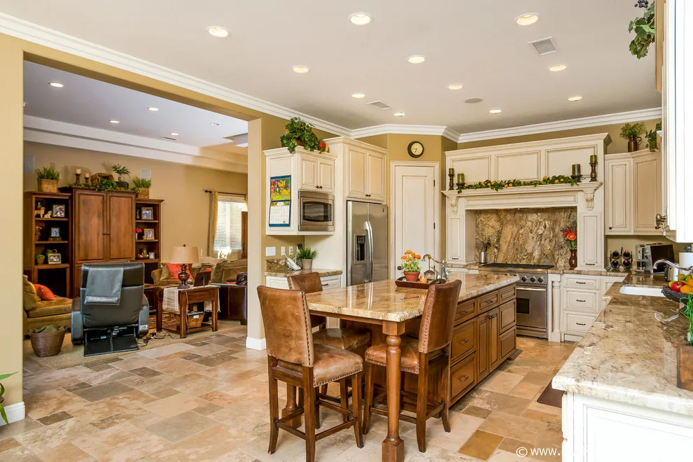 Complete Home Renovation by Freeman Builders Inc. - Photo 14