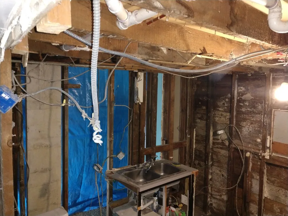 Grand Rapids Kitchen Renovation by Vada Contracting Llc - Photo 15