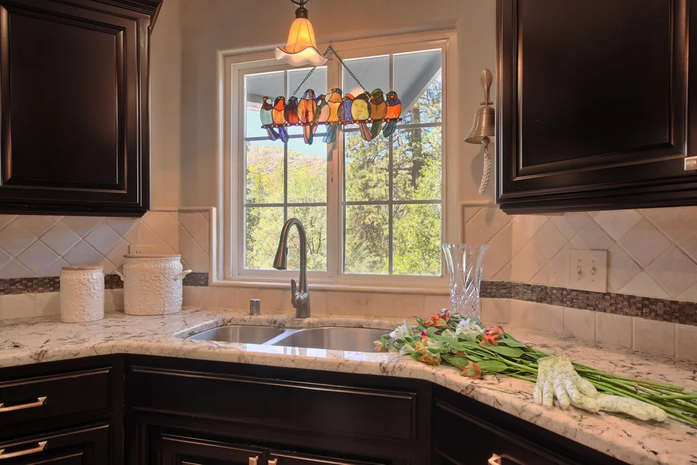 GRIFFIN WAY by Custom Design Construction & Interiors Inc. - Photo 6