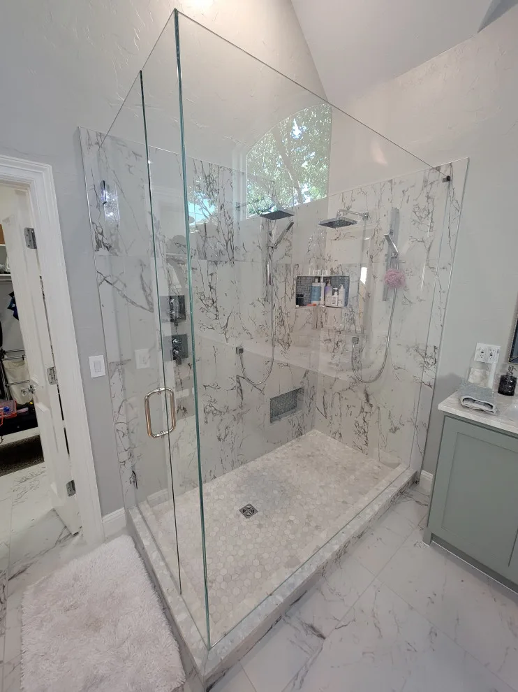 Halbach Main Bathroom by Artisan Tile Remodeling - Photo 4