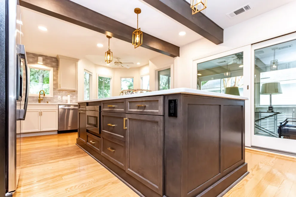 Beaufort SC Hampton Salt and Graphite Renovation by Kitchen Design Solutions - Photo 27