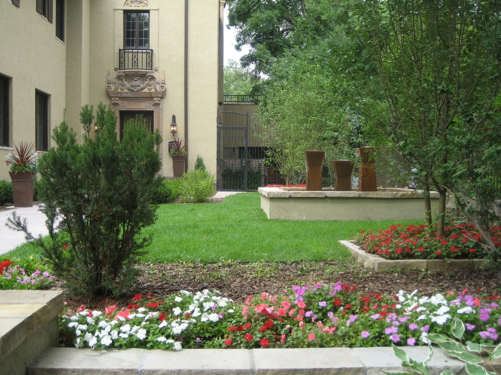 Country Club by Blue Lotus Outdoors - Photo 6