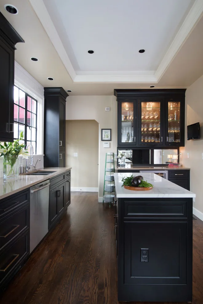 Elegant Dark Kitchen by Kitchen Studio: Kansas City - Photo 4
