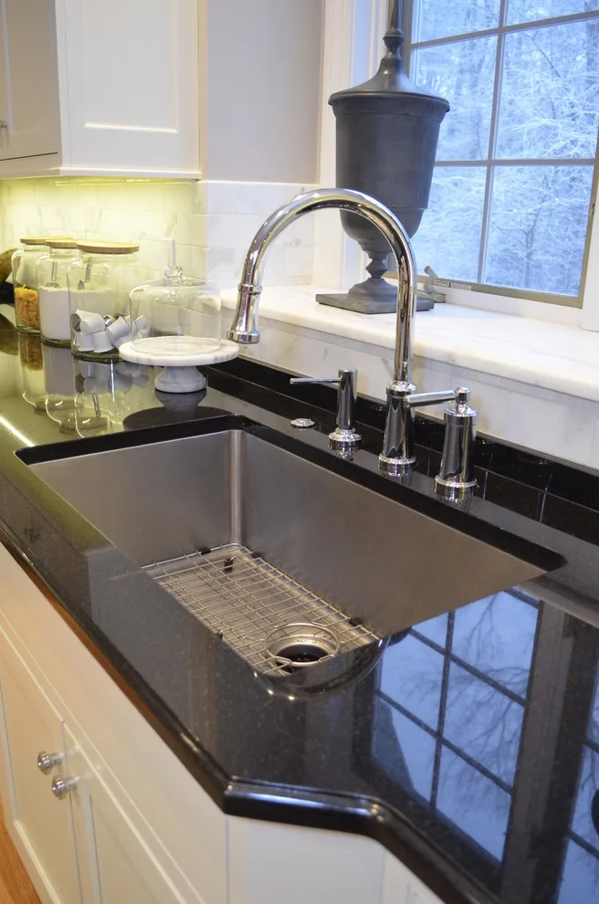Kitchen Renovation - Hastings Turn, Avon, CT by D.E. Jacobs Associates, Inc. - Photo 9