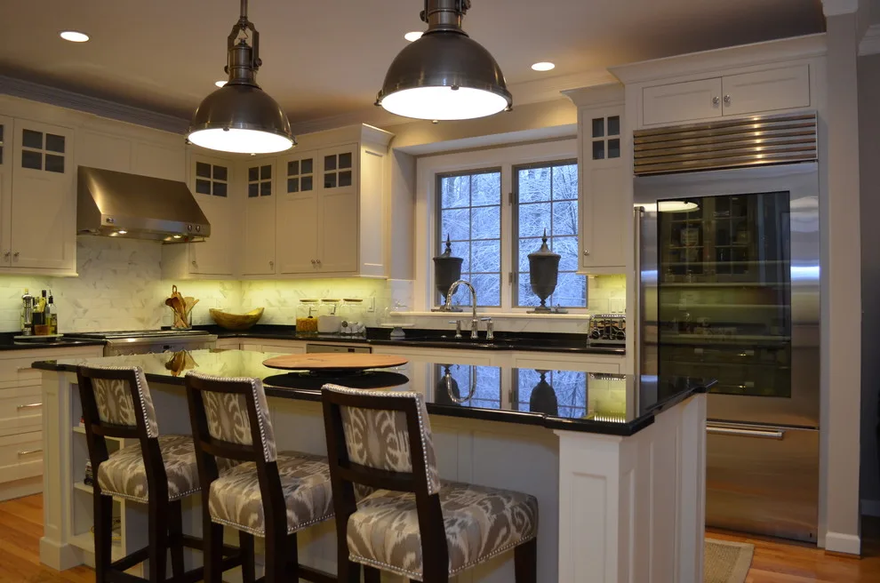 Kitchen Renovation - Hastings Turn, Avon, CT by D.E. Jacobs Associates, Inc. - Photo 3