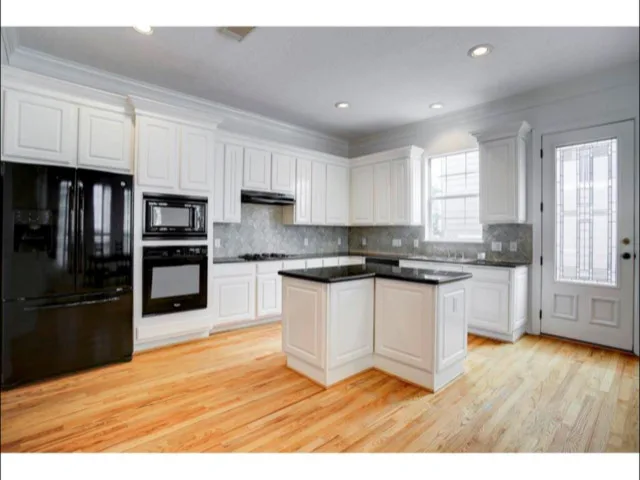 Heights Painting Project for Interior and Exterior by Big City Construction Co - Photo 12
