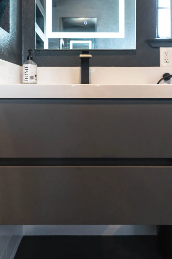 Advanced Luxury Bathroom by KHB Construction Inc. - Photo 2