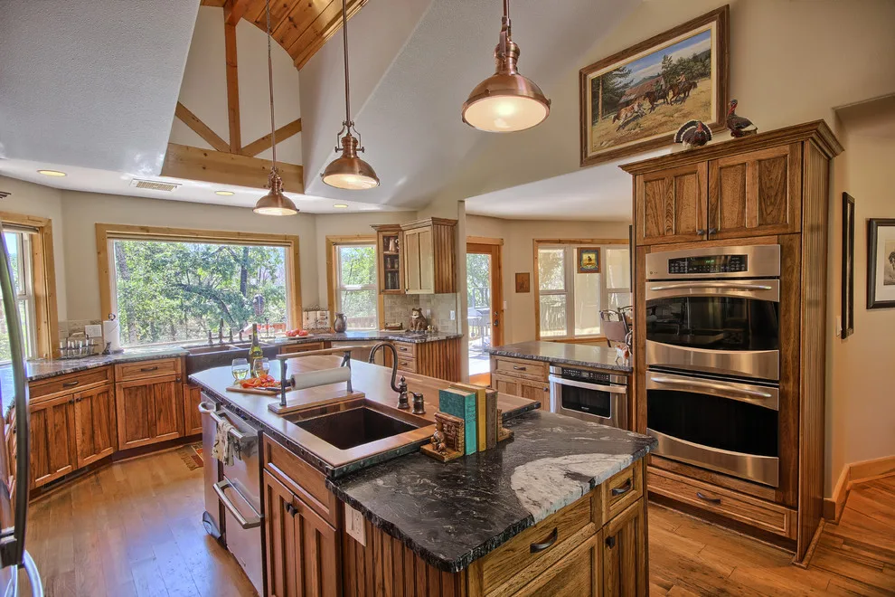 HIGHLANDS RETREAT by Custom Design Construction & Interiors Inc. - Photo 22