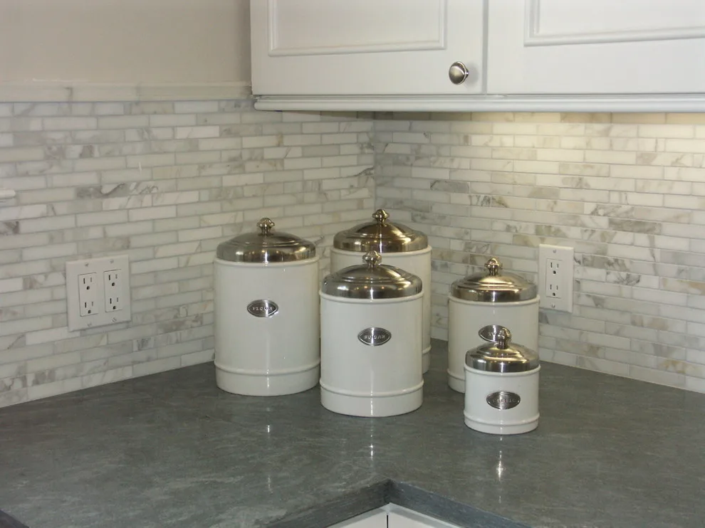 Onga's Tile - Photo 3