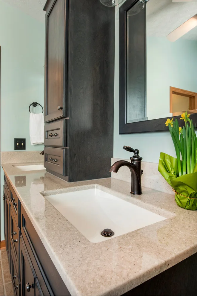 Hilliard, Ohio Primary Bathroom by Simple Bath & Simple Kitchen - Photo 2