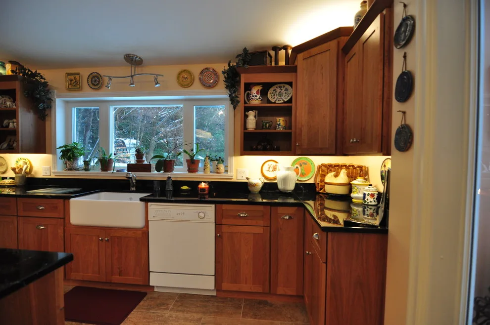Hinesburg Classic Cherry Kitchen by Dovetail Designs By Jenny Volk - Photo 2