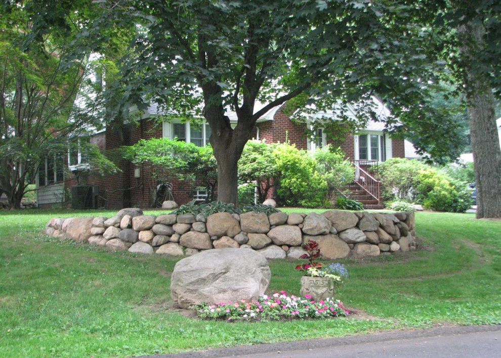Arrowwood Landscaping - Photo 14