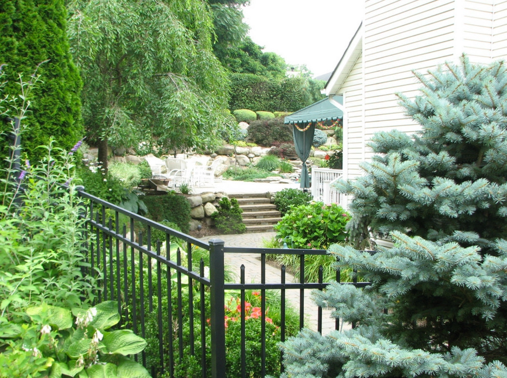 Arrowwood Landscaping - Photo 11