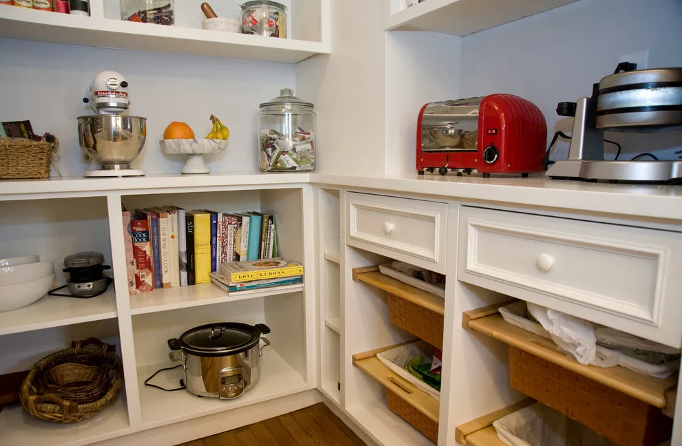Heritage House Restoration by Mari Woods Kitchen Bath Home, LLC - Photo 28