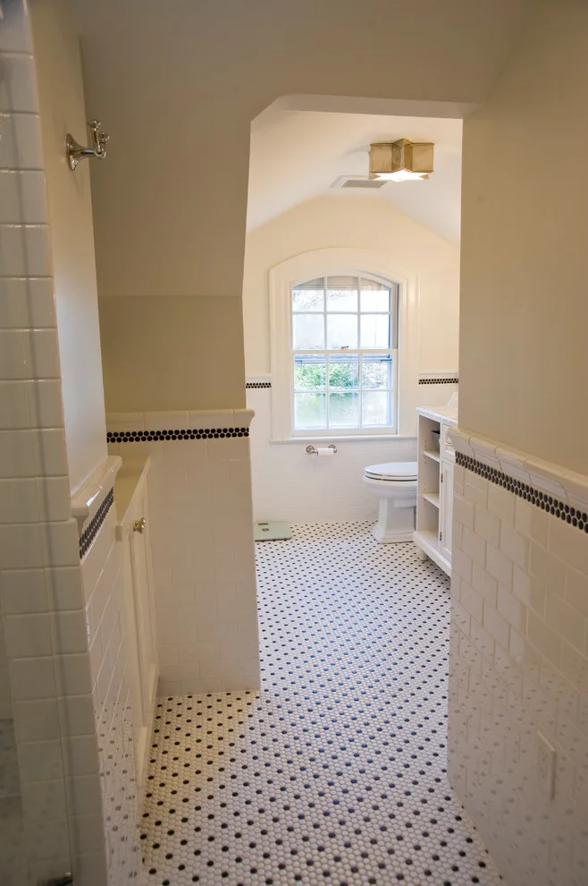 Heritage House Restoration by Mari Woods Kitchen Bath Home, LLC - Photo 39