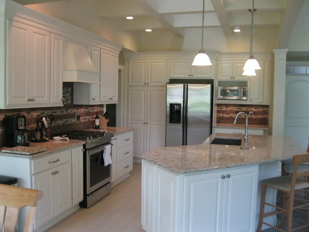 Dutch Kitchen Renovation by DreamMaker Bath & Kitchen Of Greater Grand Rapids - Photo 11