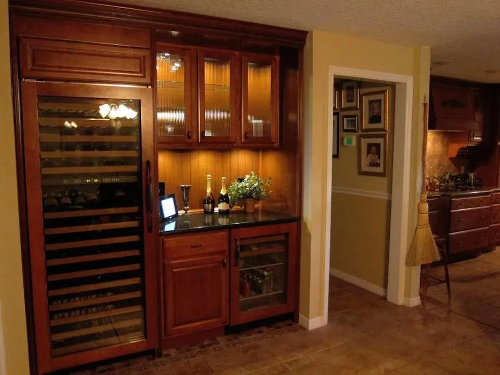 Residential Bar by My Handy Craftsman Inc. - Photo 3