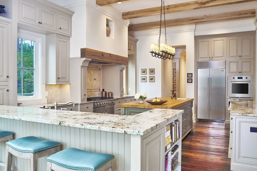 Bespoke Fine Interiors - Photo 7