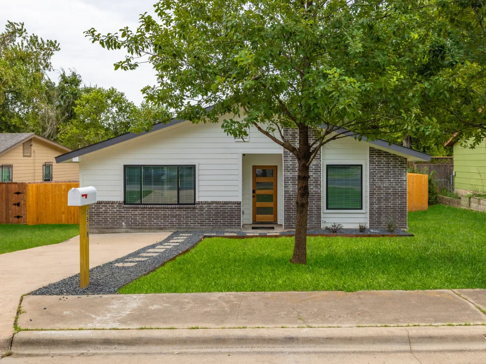Catalyst Construction, Inc - Photo 9