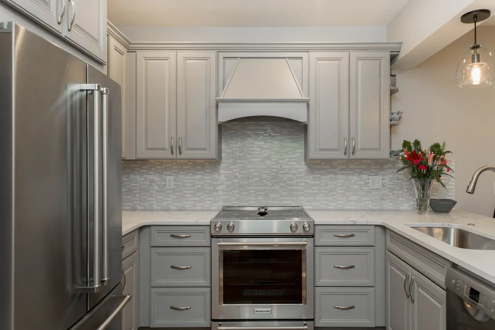 Guest Suite Kitchen and Bath by Saratoga Kitchens And Baths - Photo 6