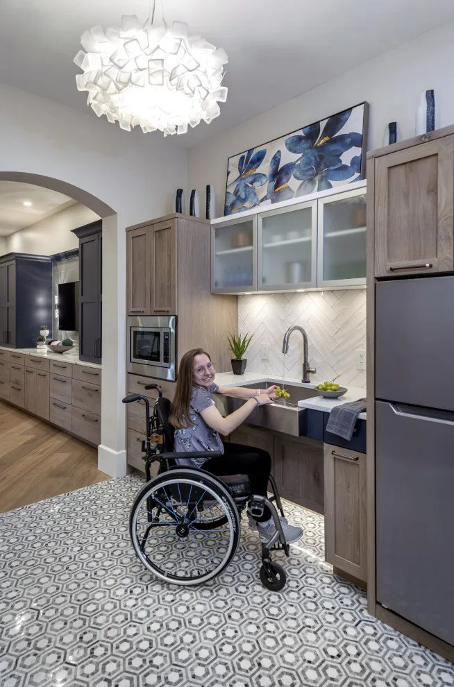 Autonomous Luxury Living by Edmond Kitchen & Bath LLC - Photo 4