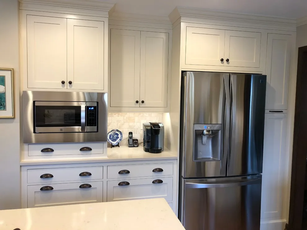 Recessed Cabinet Kitchen by Whitney Garrett / Kenwood Kitchens - Photo 3