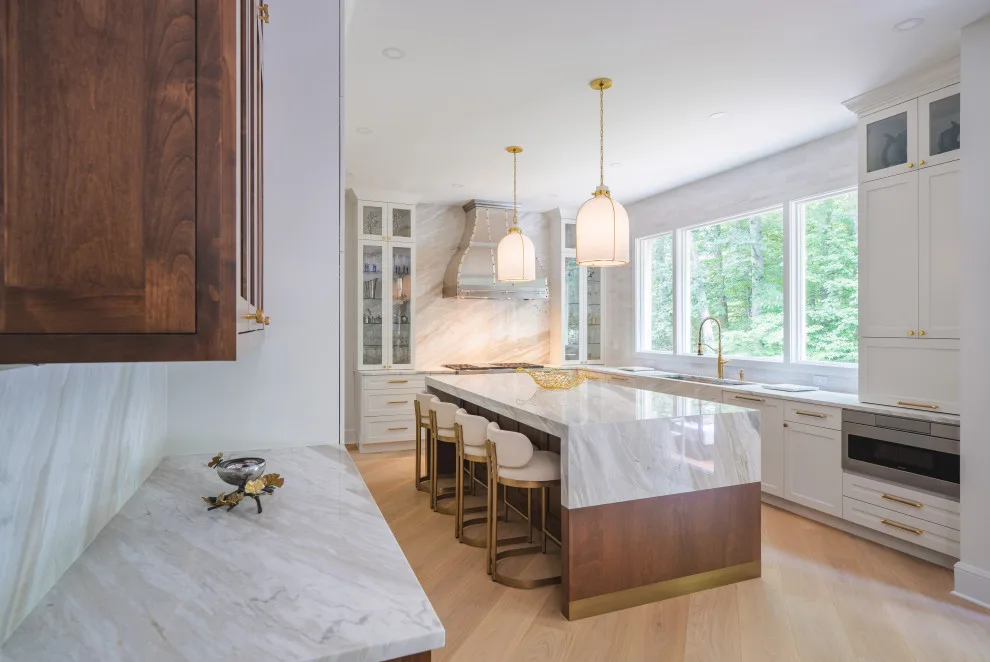 Exploring a Stunning Transitional Kitchen with Quartzite Countertops by Boss Design Center - Photo 34