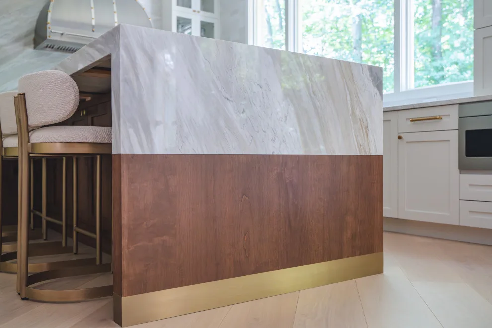 Exploring a Stunning Transitional Kitchen with Quartzite Countertops by Boss Design Center - Photo 8