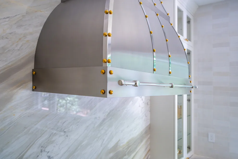 Exploring a Stunning Transitional Kitchen with Quartzite Countertops by Boss Design Center - Photo 18