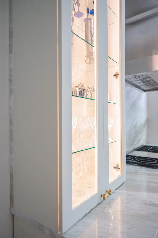Exploring a Stunning Transitional Kitchen with Quartzite Countertops by Boss Design Center - Photo 7