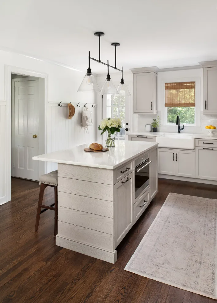Transitional Kitchen Summit Invitation by Robinwood Kitchens - Photo 5