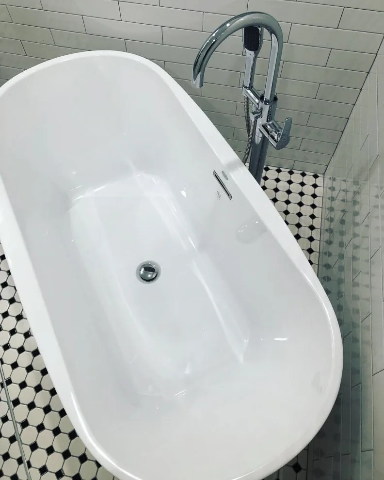 Isaksson by Collins Kitchen And Bath - Photo 4