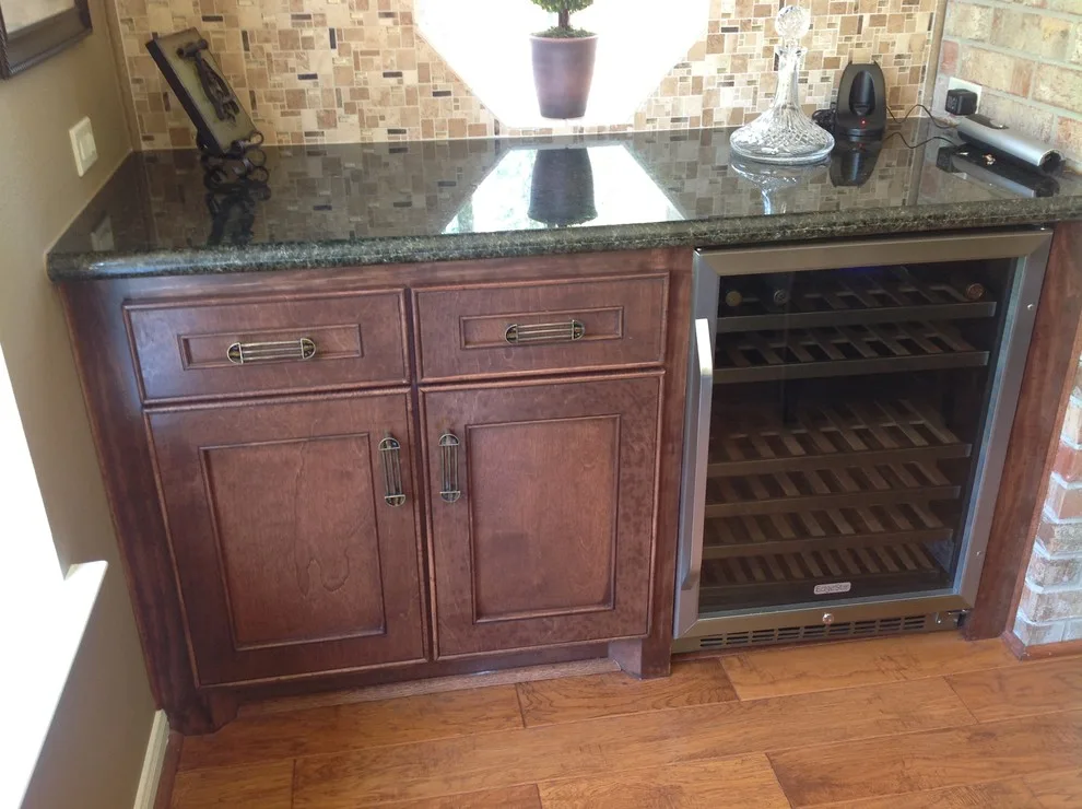 Ivory Moon Kitchen Renovation by Casa Bella Design Build - Photo 5