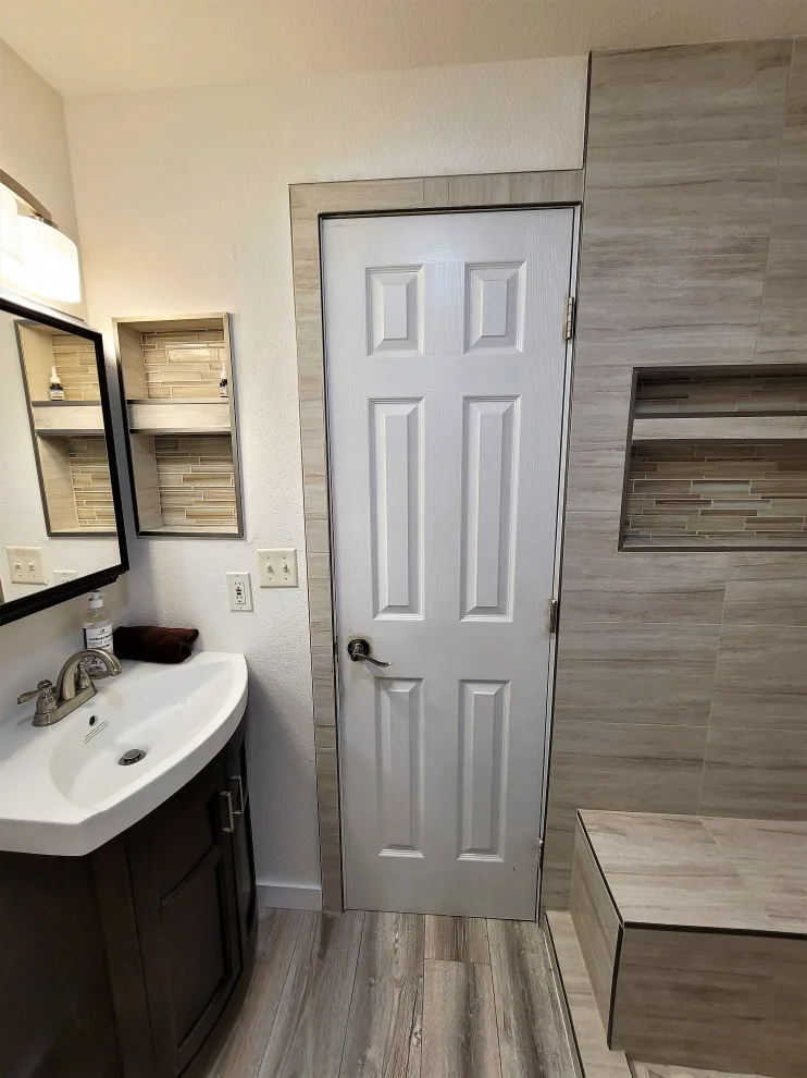 Restroom J by Roma General Contractor LLC - Photo 3