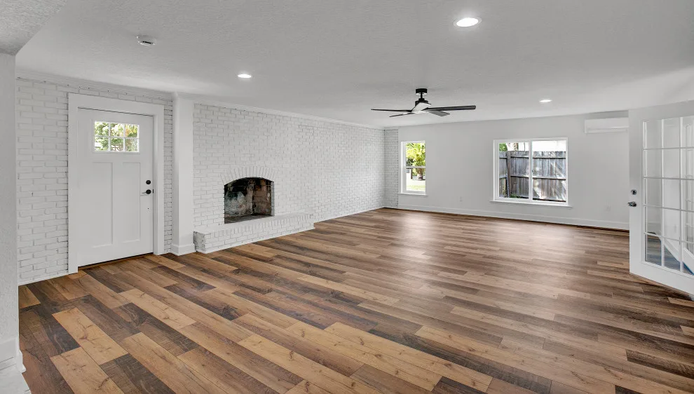 Jax Beach Living Area by BeeTree Homes - Photo 5
