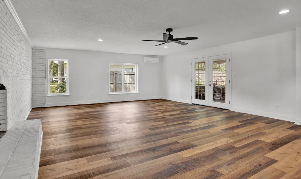 Jax Beach Living Area by BeeTree Homes - Photo 3