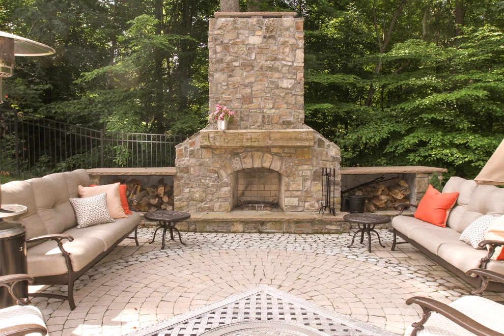 Pool, Patio, Outdoor Living Space with Shower by Ayers Hardscapes & Landscapes LLC - Photo 10