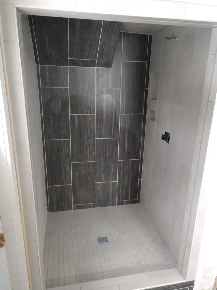 Workplace Images by Vada Contracting Llc - Photo 18