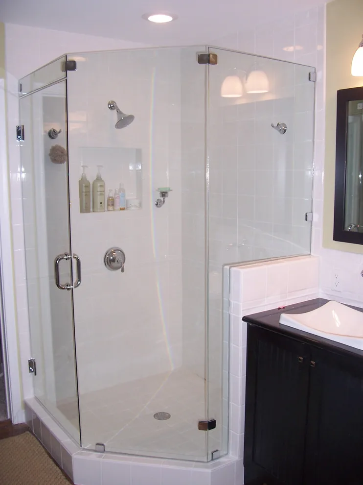Jones Restroom by Servant Remodeling - Photo 3