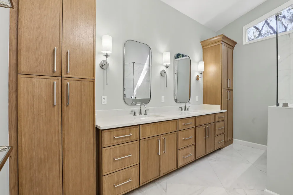 Jonesville Main Bath by Kings Interior Design - Photo 4