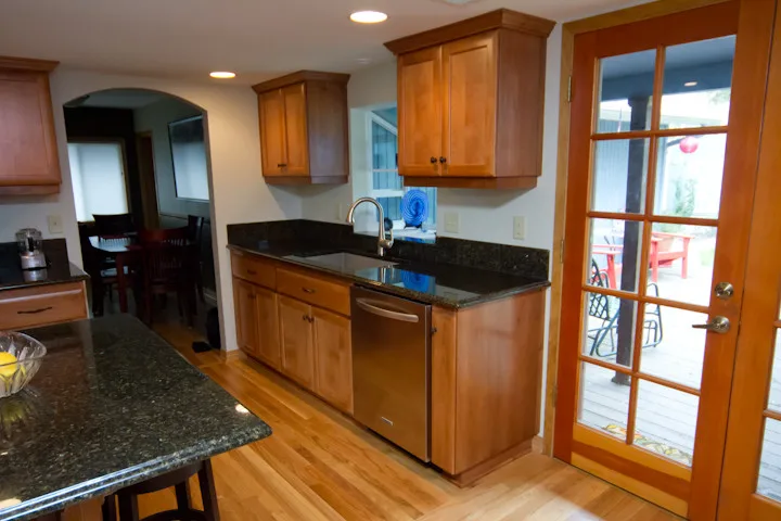 SW PDX Kitchen Renovation for Garden Home by On The Level Remodeling Company - Photo 2