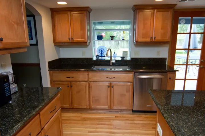 SW PDX Kitchen Renovation for Garden Home by On The Level Remodeling Company - Photo 10