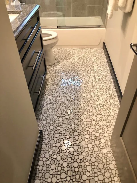 Kaiser Hall Bathroom Before and After by Designs By Mary-Ann Pugh - Photo 3